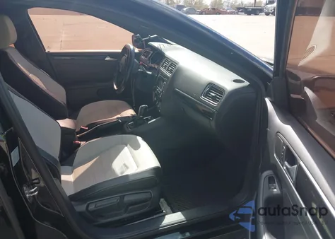 2015 Volkswagen Jetta 1.8T Sport from USA, damaged, VIN 3VWD17AJ1FM425227